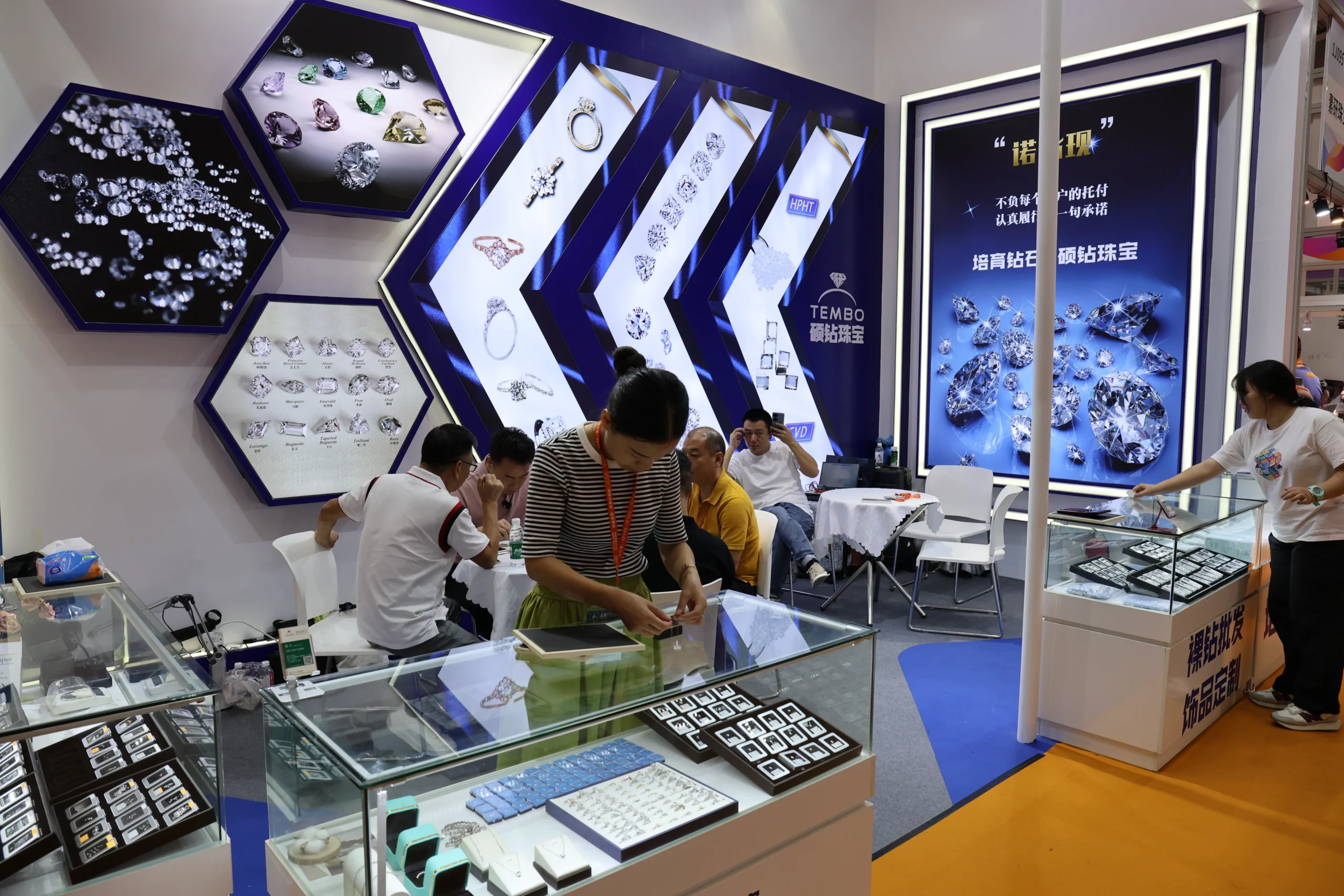 International Jewelry Exhibition 5